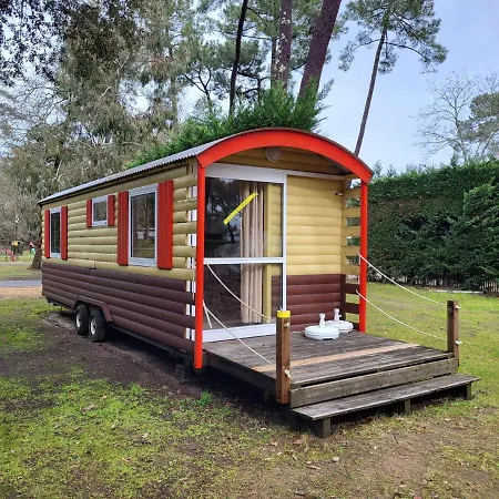 La Boheme Du Velodrome Campsite
